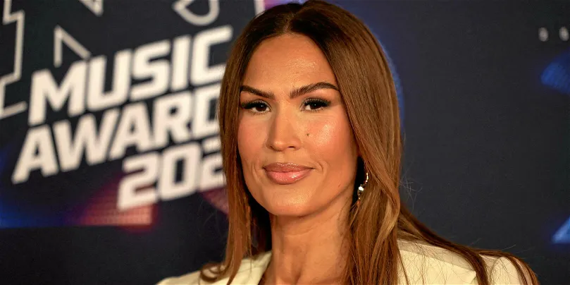 La chanteuse Vitaa séquestrée et cambriolée, une enquête ouverte